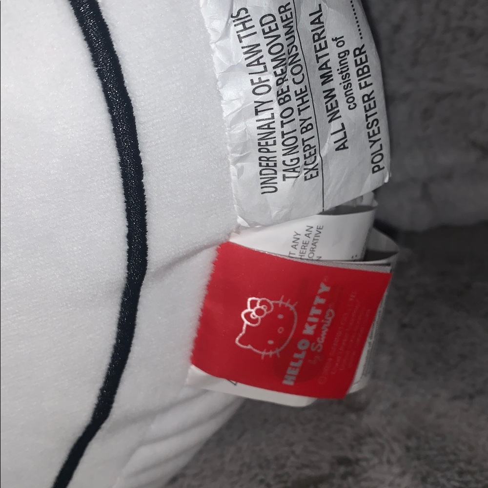 🆕- HUGE Oversized Hello Kitty Snowman with Red Bow Throw Pillow - Picture 8 of 8